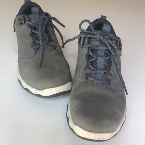 Waterproof Teva hiking shoes size 7.5
